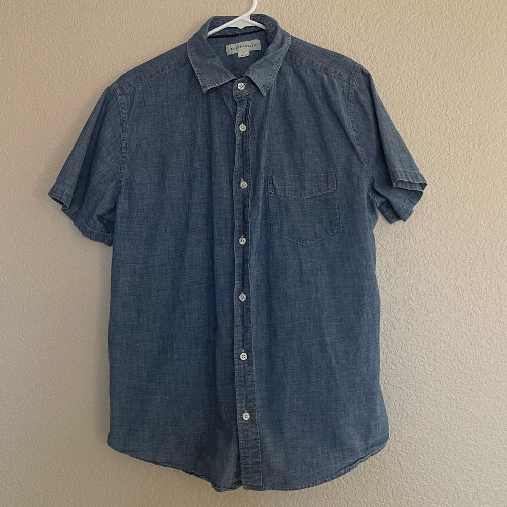 Men’s Aeropostale Chambray Button Down